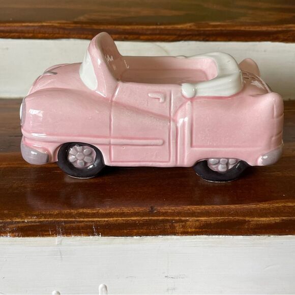 Vintage Vandor Hand Painted Ceramic Pink Cadillac Salt Or Pepper Shaker - Picture 2 of 13